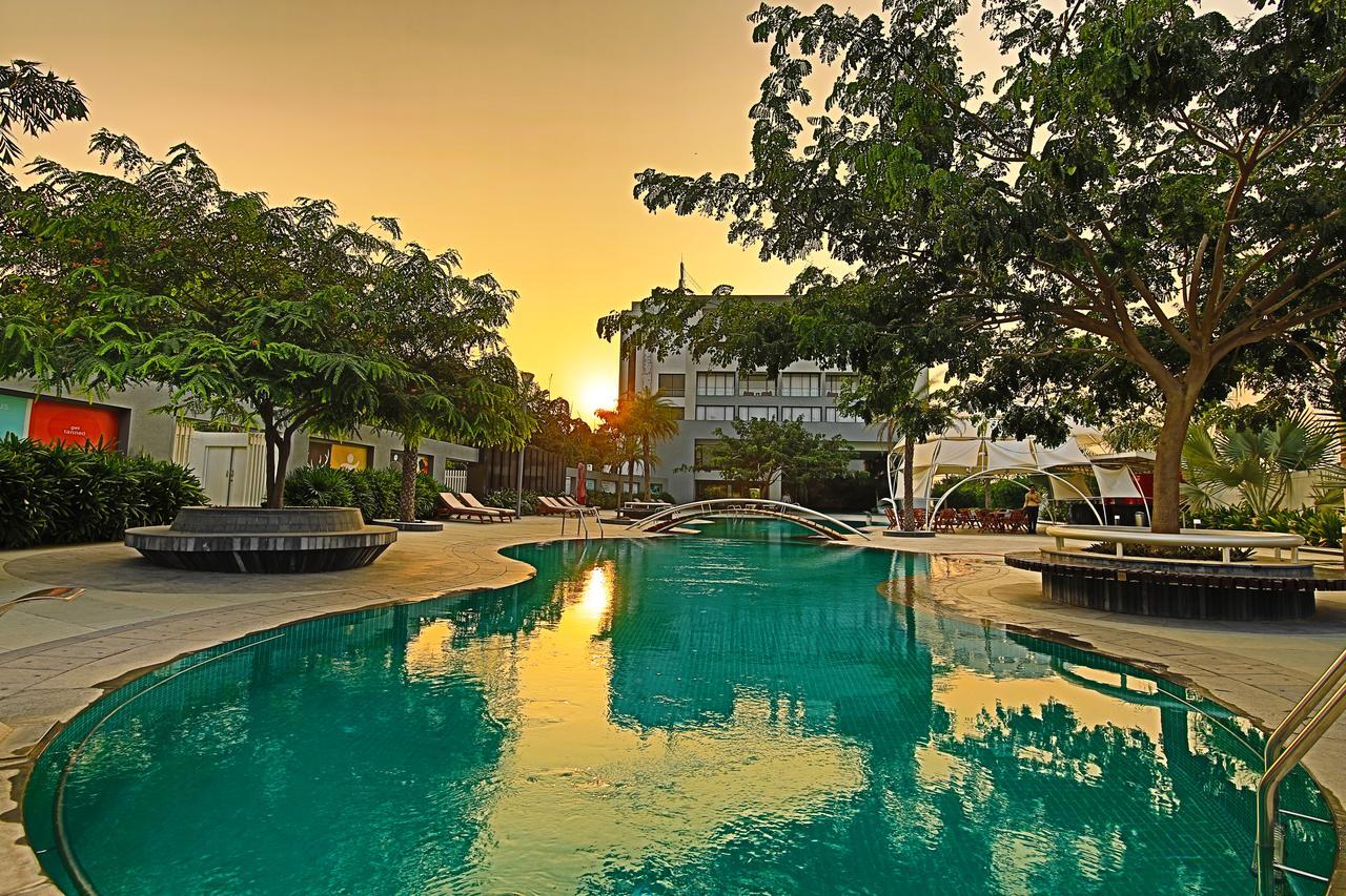 The Emerald Club ,Radźkot Zewnętrze zdjęcie